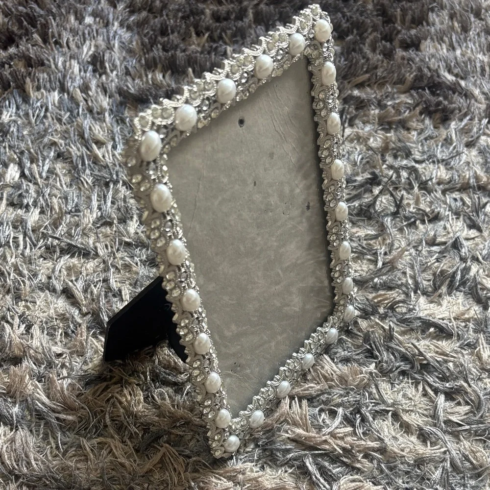 Pearl & Rhinestone Silver Photo Frame, Black Leather-Look family Photo Frame 5x7